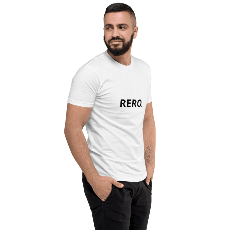 RERO Fitted T-Shirt